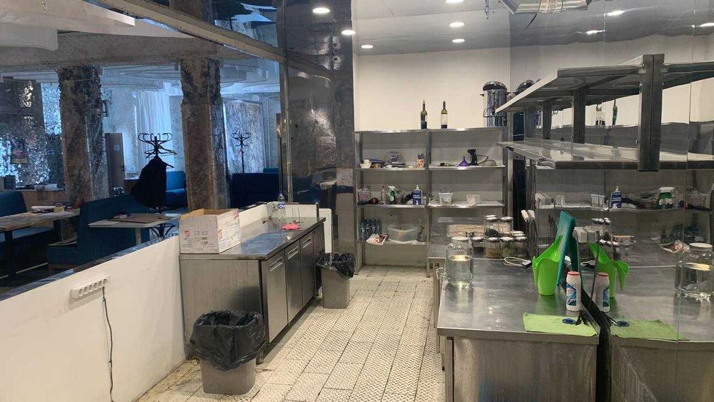 Аренда отдельно стоящего здания в супер-месте Харькове на Сумской.