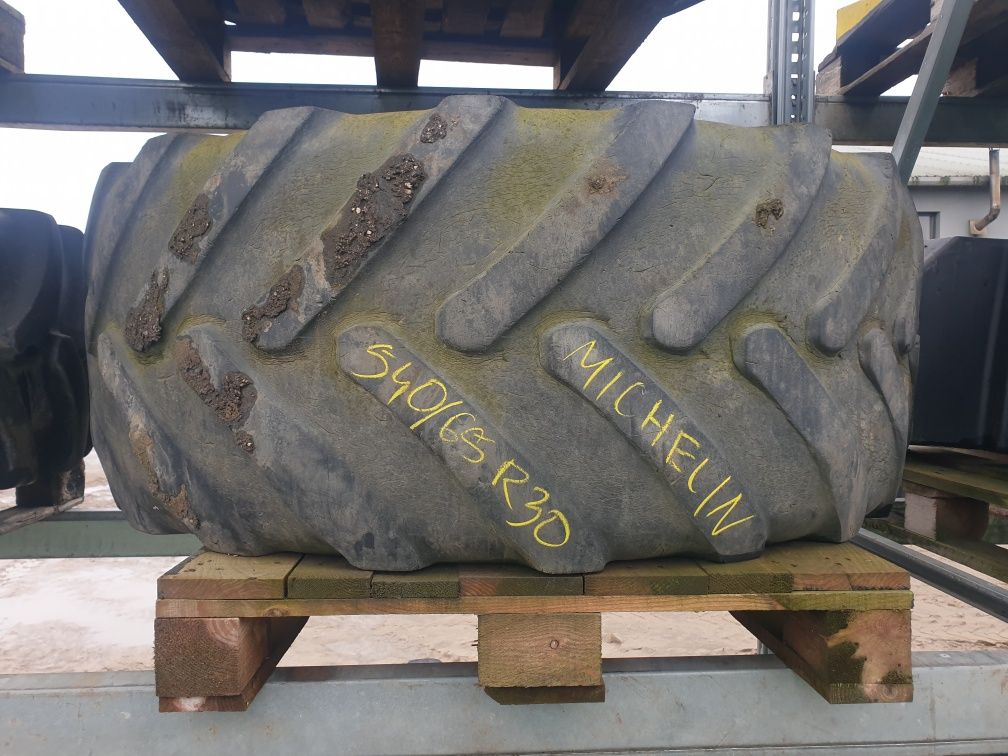 Opona Michelin 540 65 r30 540/65 r30 (2053)