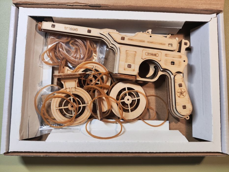 Дерев'яний пістолет конструктор