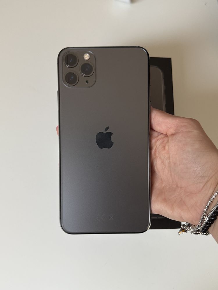 iPhone 11 Pro Max w kolorze Space Gray,pamięcią 256