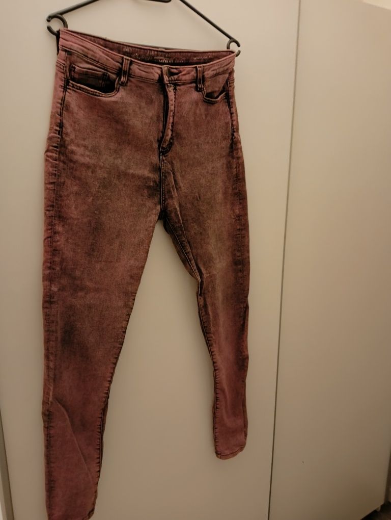 Spodnie jeansowe rozmiar 40