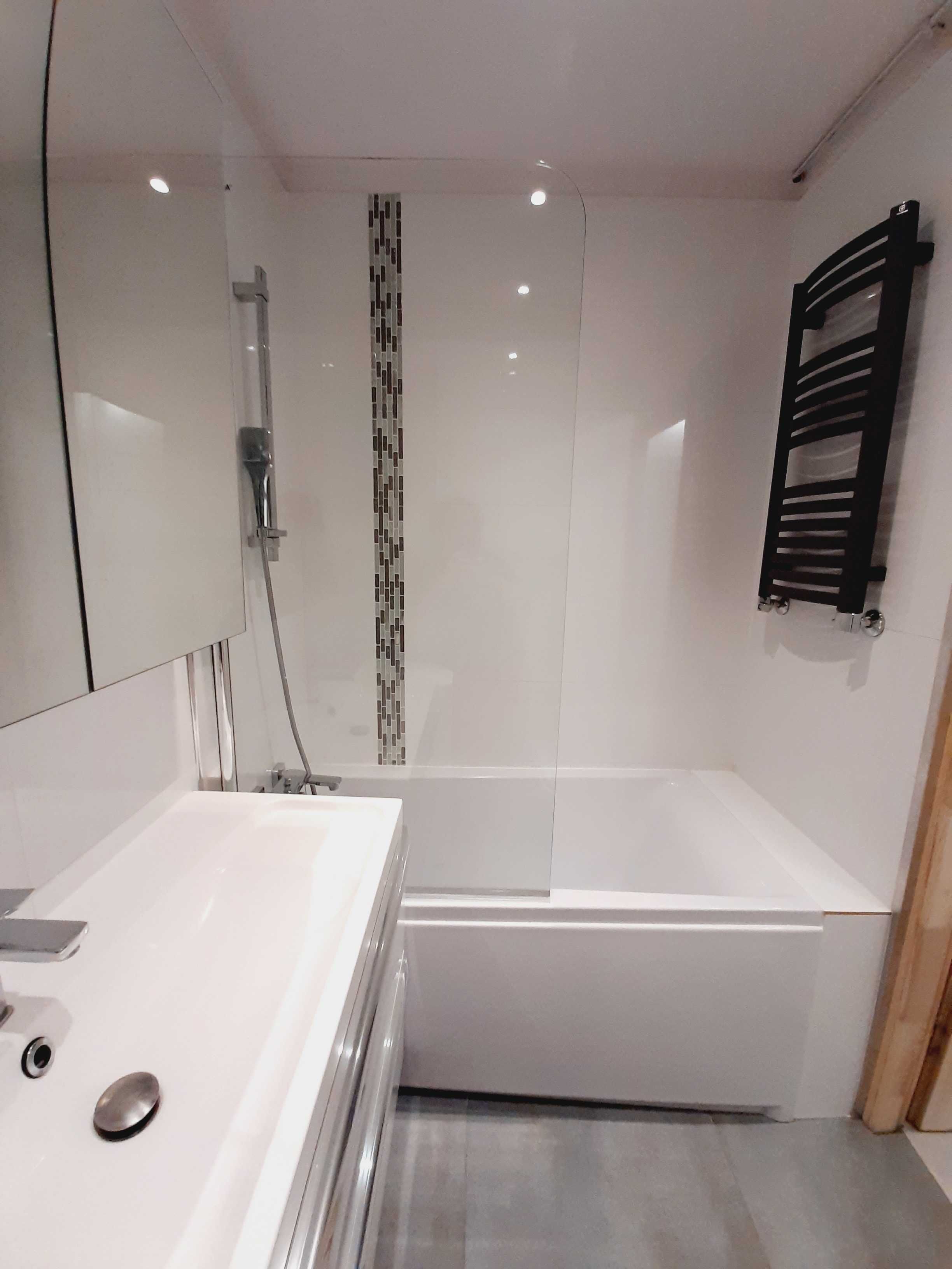 Ekskluzywny apartament, wynajem całoroczny, balkon