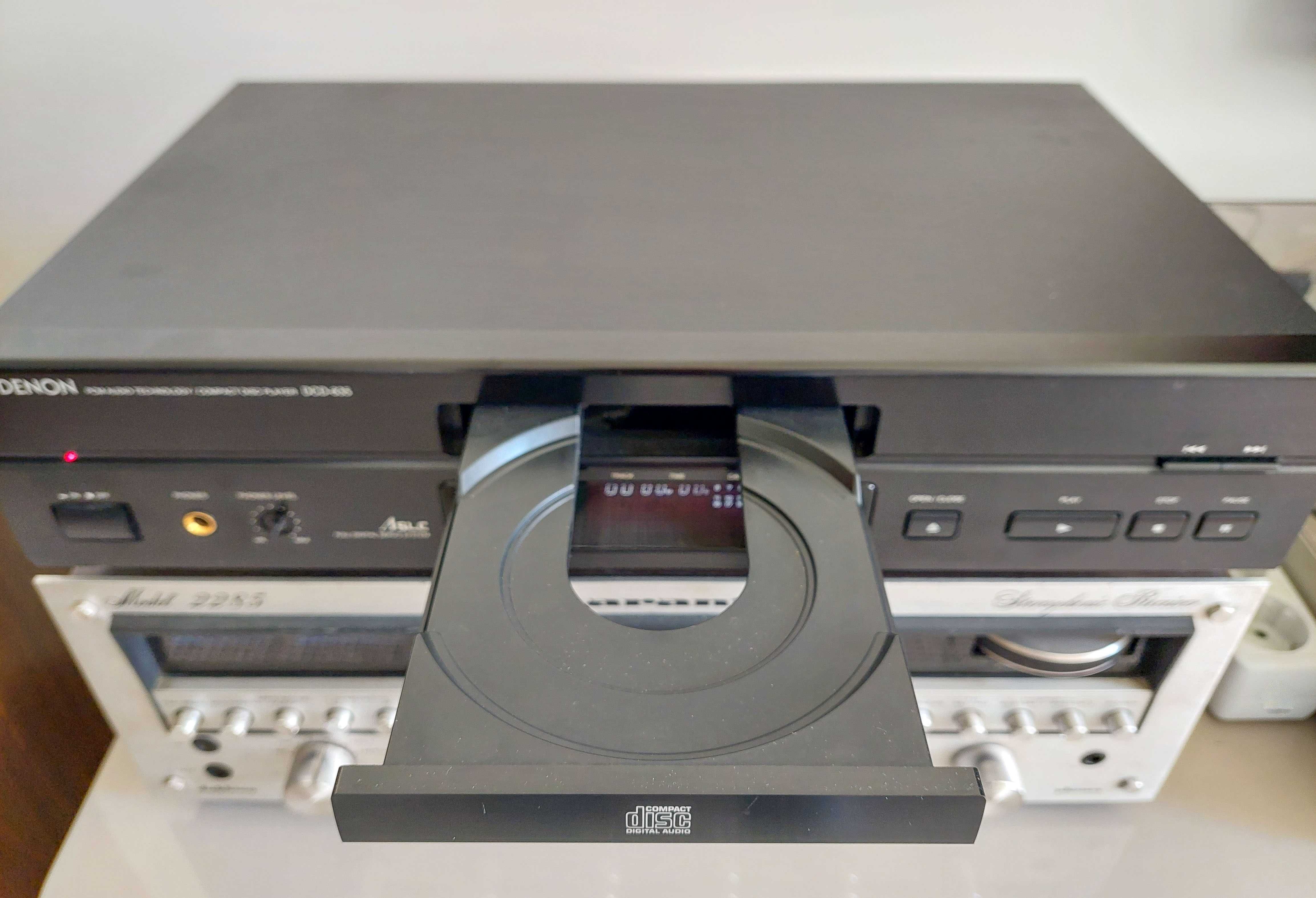 Leitor de CD's Denon DCD-635 Stereo Compact Disc Player