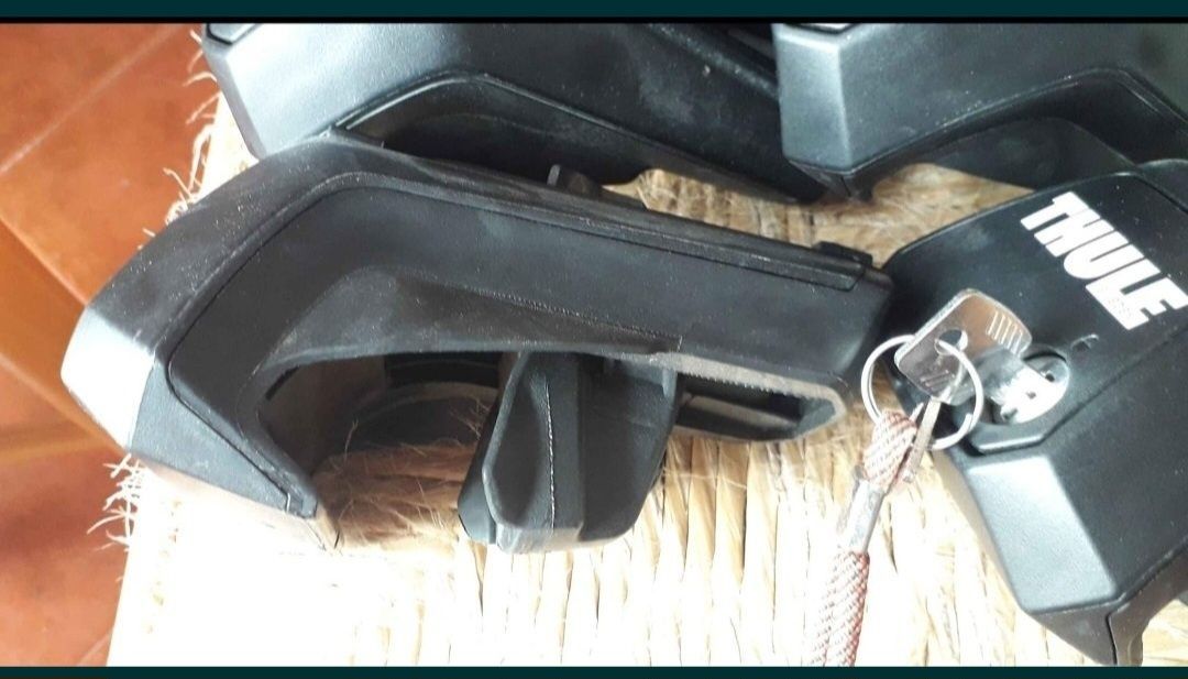 Kit thule 7104 para barras tejadilho.

Posso incluir barras tejadilho