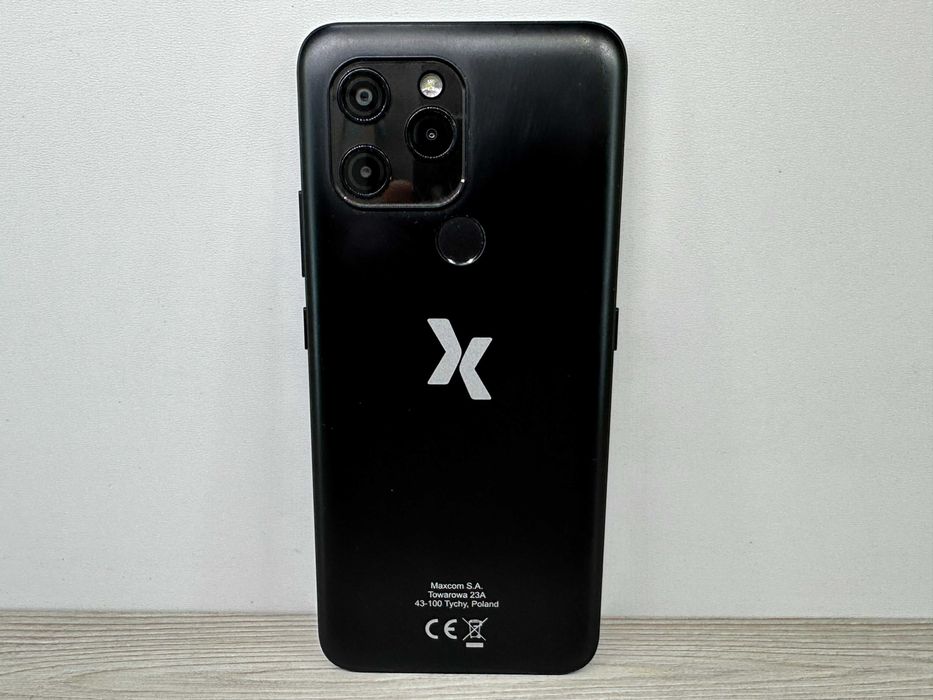 Smartfon Maxcom Smart 3 GB / 32 GB 4G (LTE)