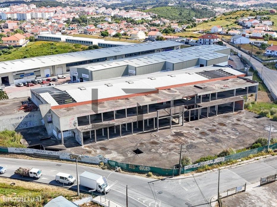 Prédio / Loja / Armazém com 11.500 m2 para Venda, na Estrada Princi...