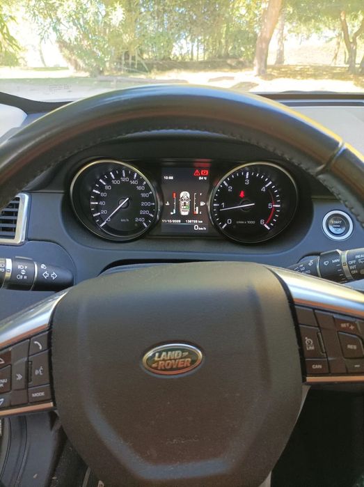 Land Rover Discovery Sport 2.0 eD4 SE