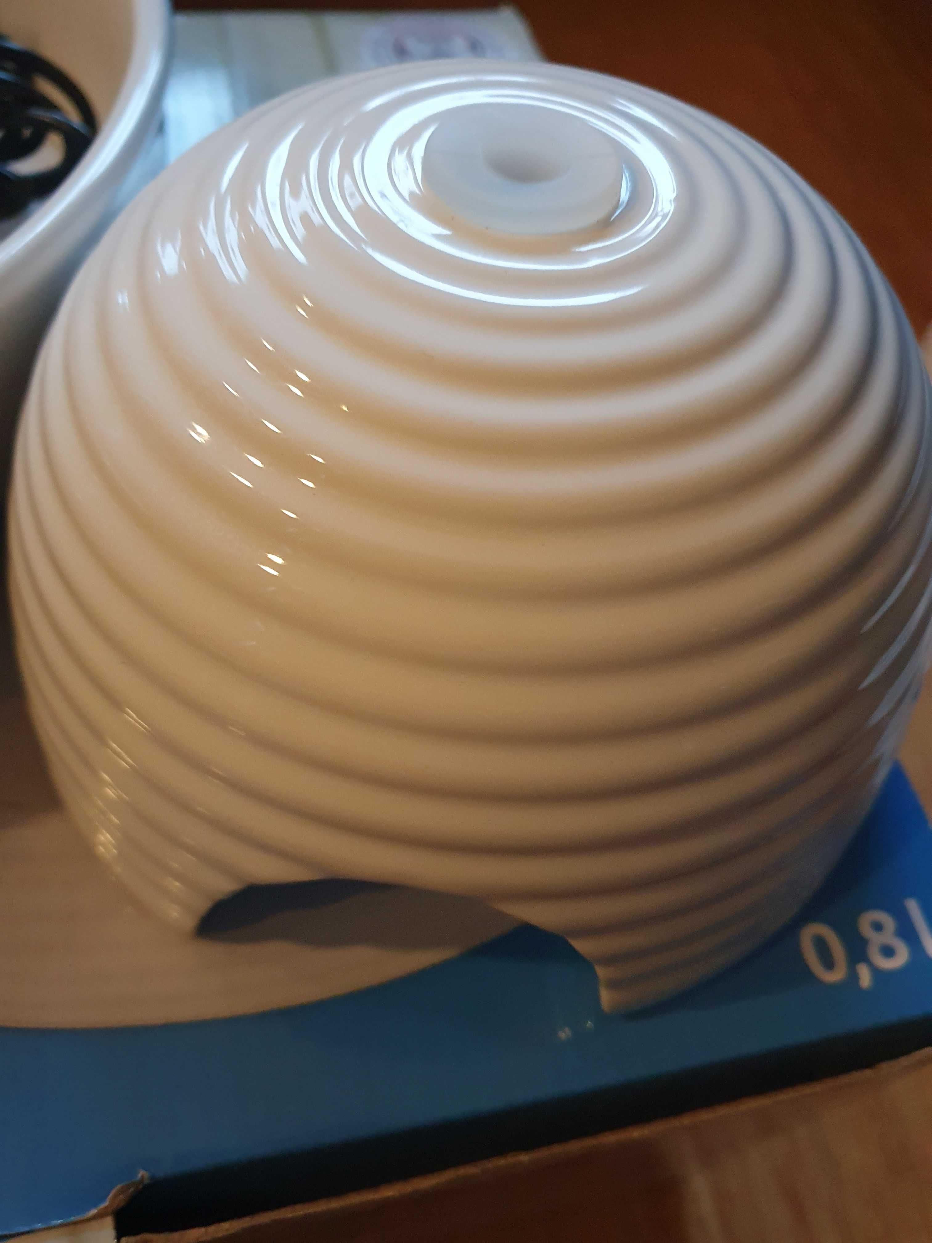 TRIXIE Ceramiczne poidło fontanna Vital Flow Mini 0,8l dla psa, kota