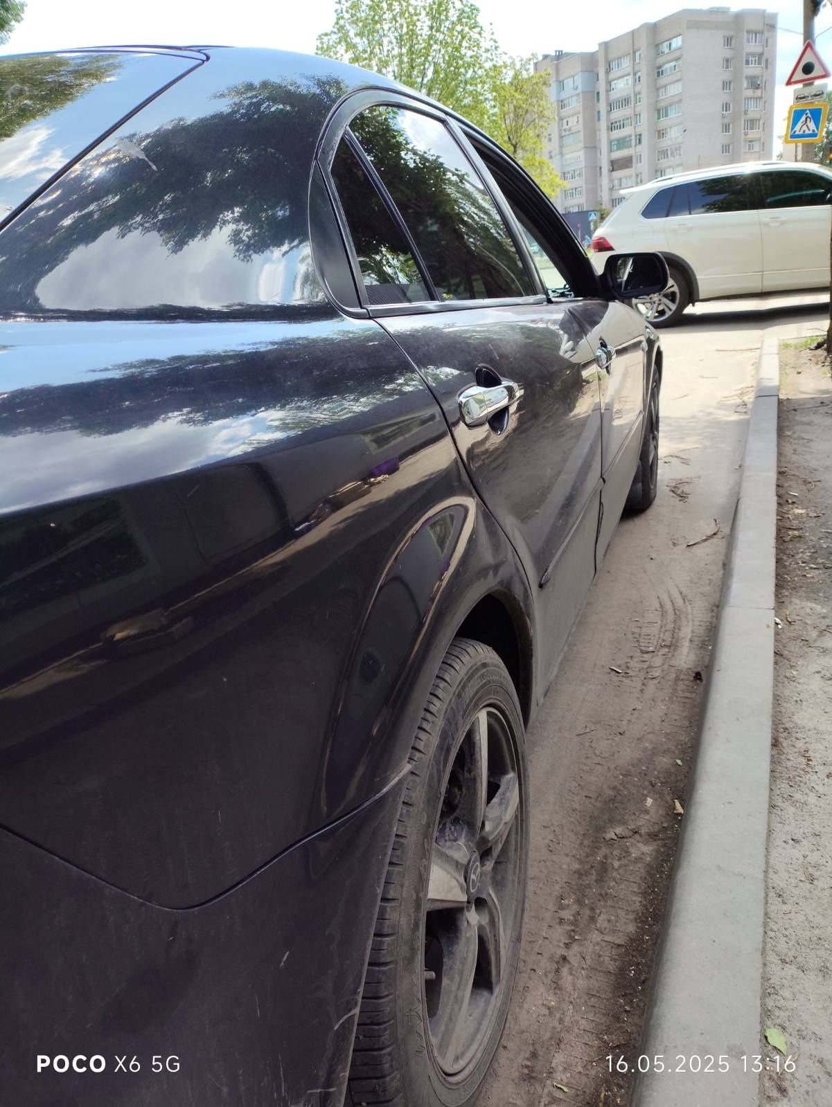 Продаю     mazda 6