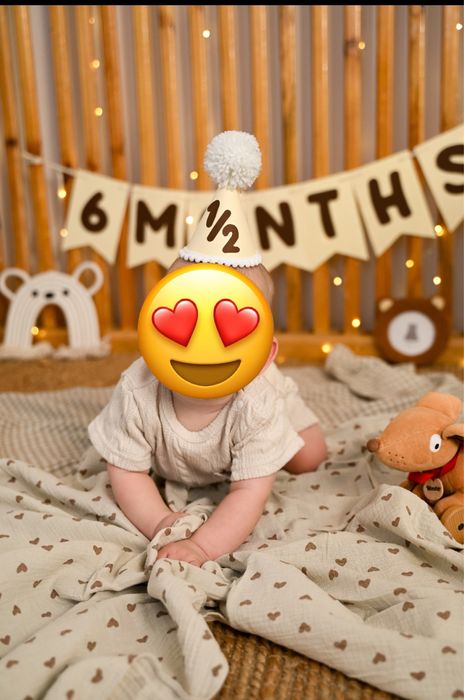 Гірлянда, прапорці, розтяжка, атрибутика на 6 міс