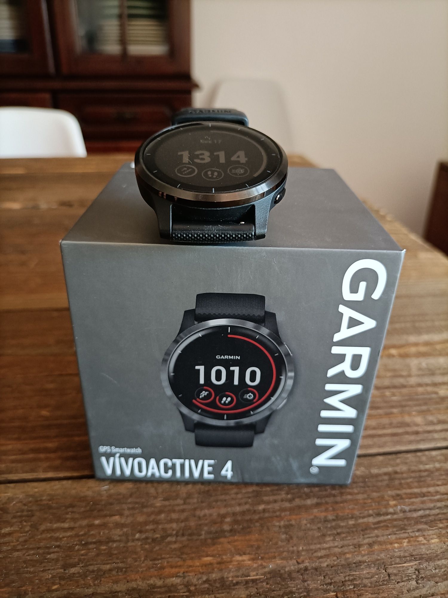 Garmin Vivoactive 4