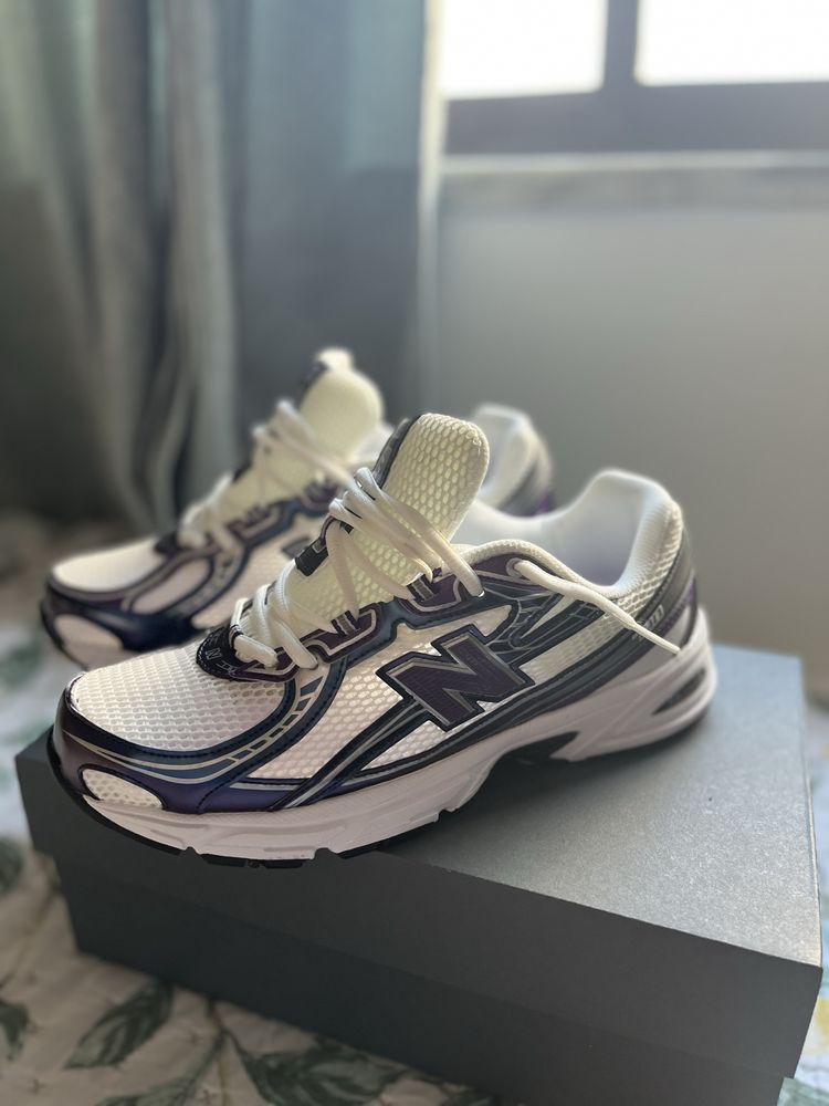New balance 740 roxos