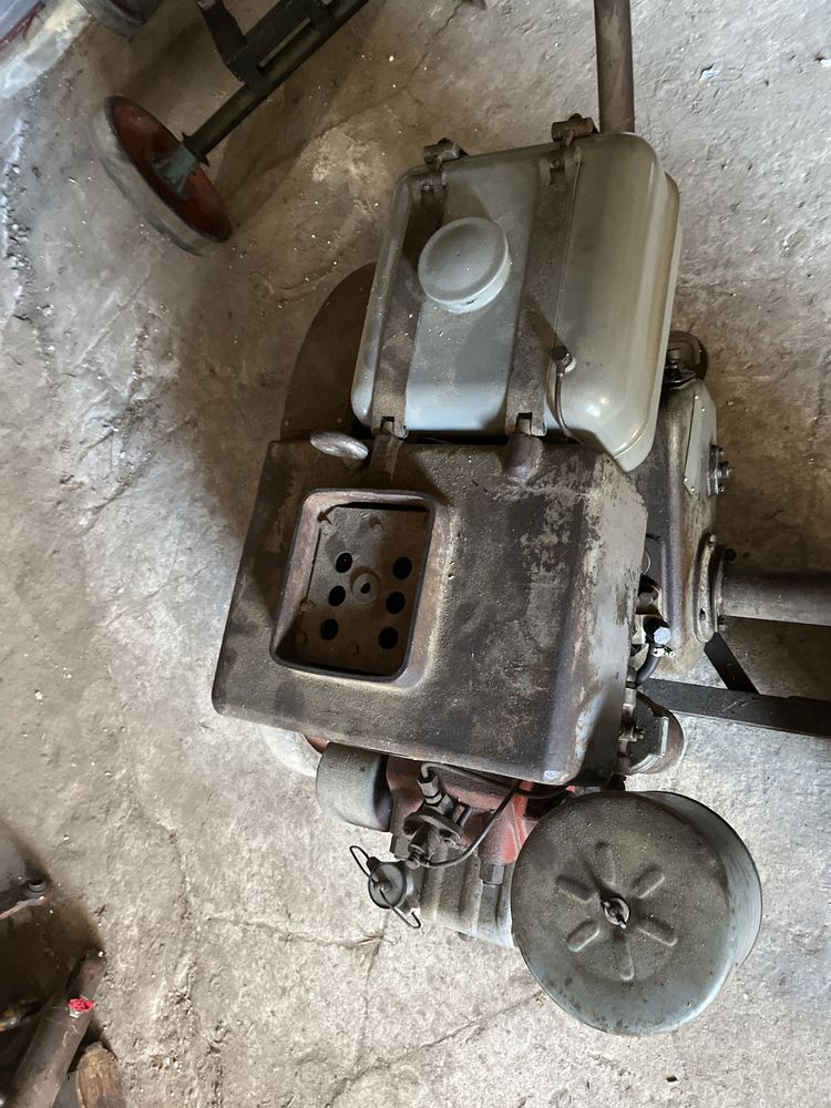 Silnik spalinowy Typ S 231 super stan z wozkiem