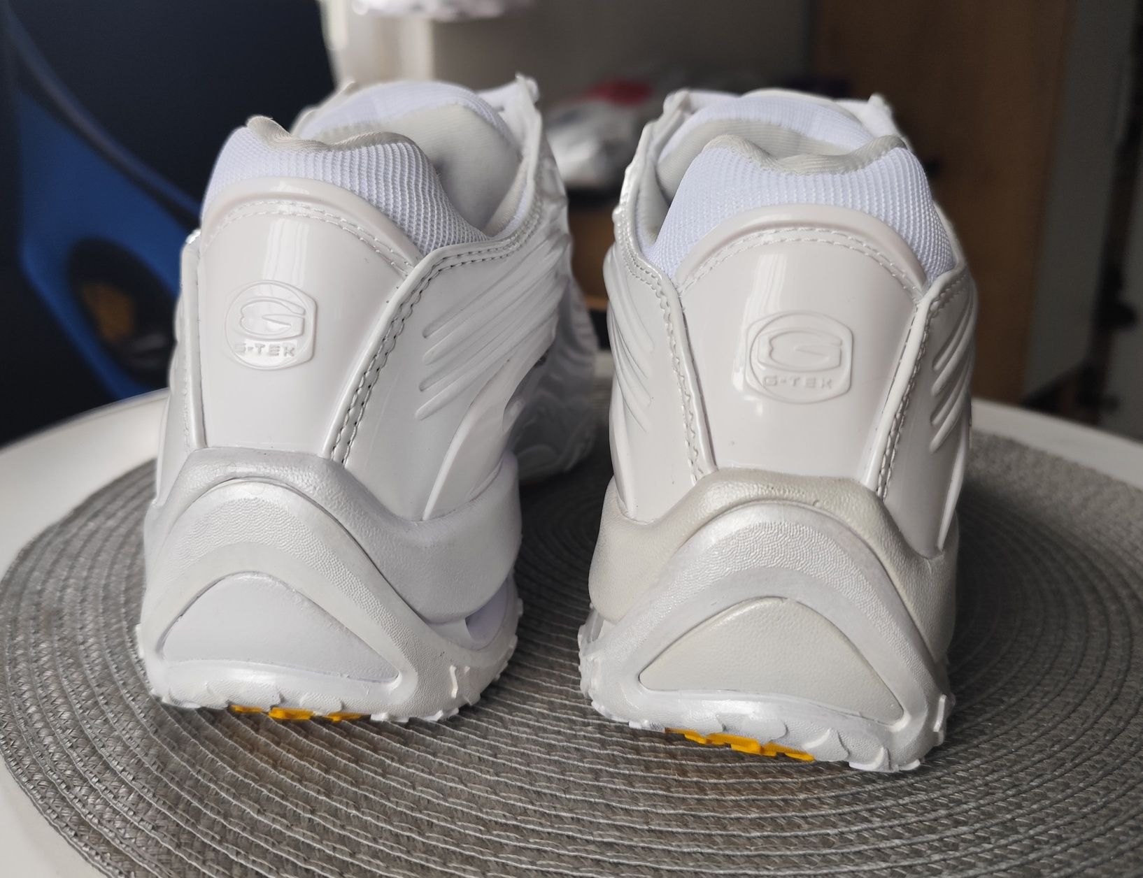 Buty Nike hotstepy 42