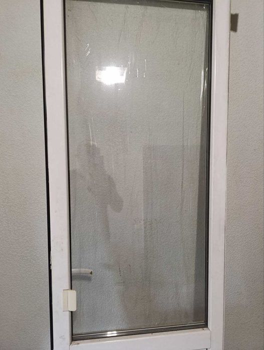Пластиковые окна б\у 300 грн