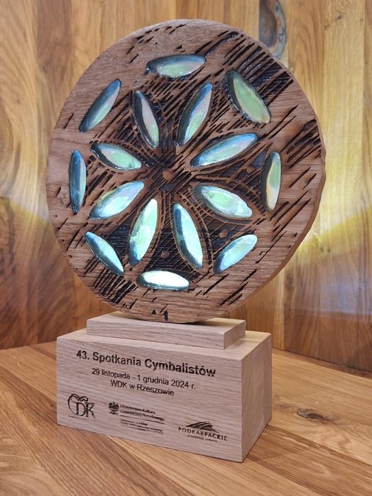 Laserowe grawerowanie, wycinanie i projektowanie graficzne