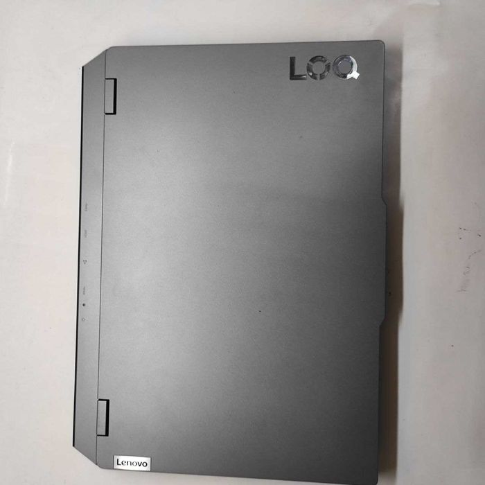 Ноутбук Lenovo LOQ 15IAX9 i5-12450HX