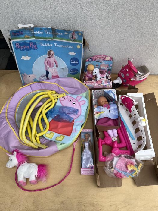 Zabawki dla dziewczynki trampolina peppa barbie lalka łóżko dostawne