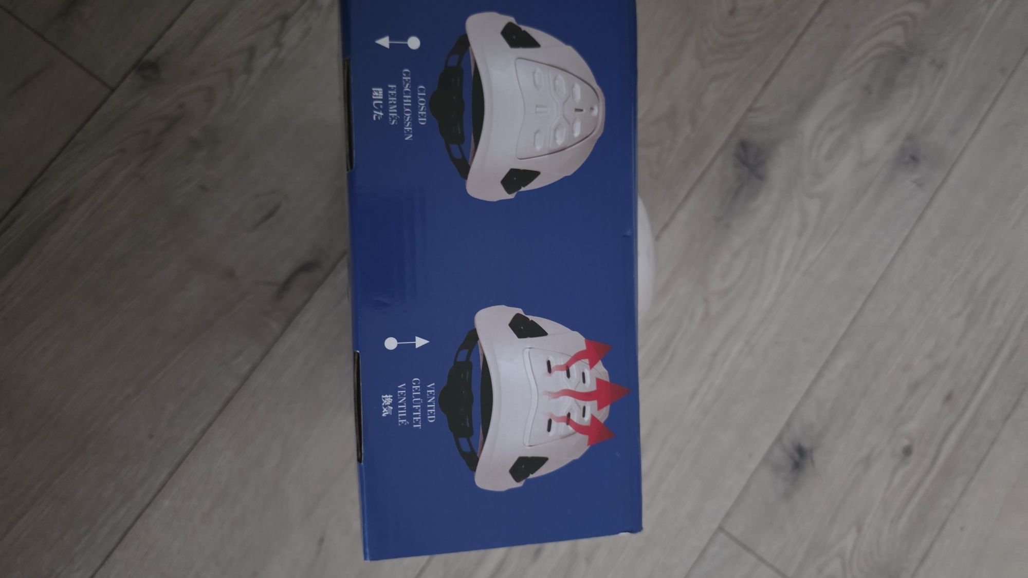 Kask ochronny na plac budowy, wentylowany,