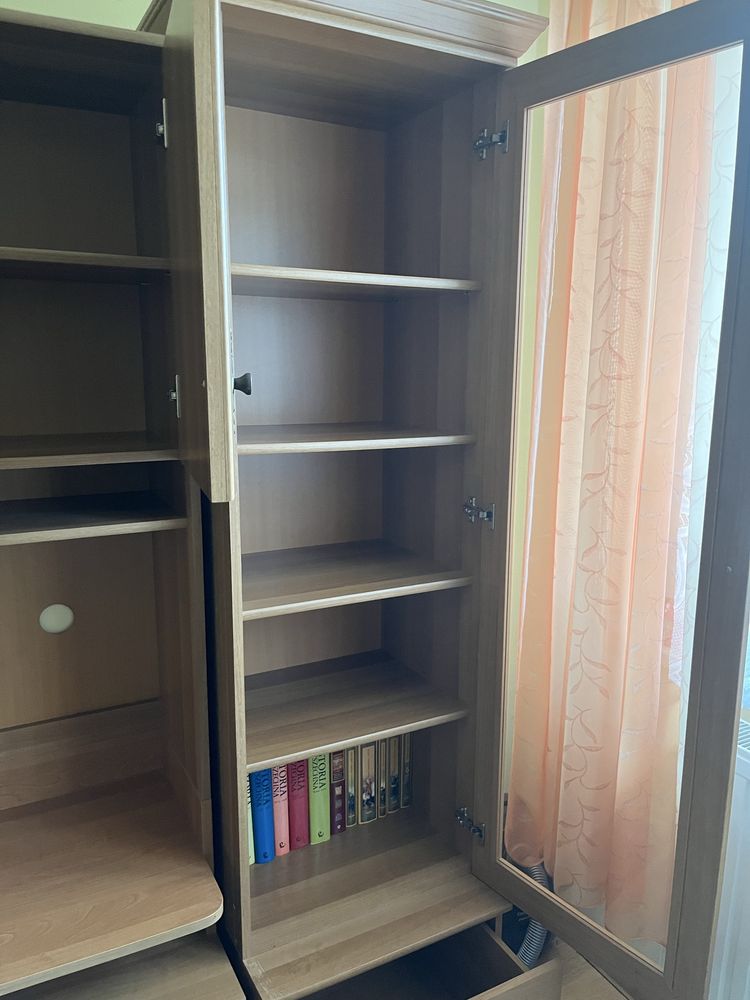 Komplet mebli do pokoju