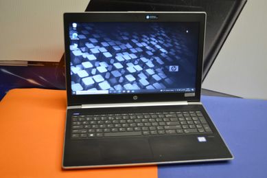 Laptop HP ProBook 450 G5, i5-8250U, 8gb, 256SSD, 15,6cali