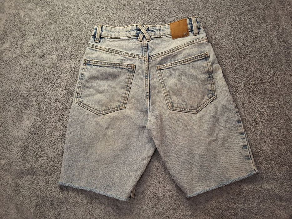 Стильні джинсові шорти