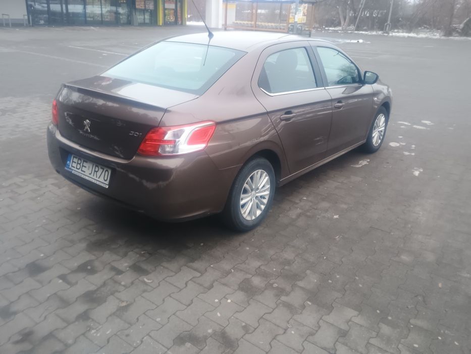 Sprzedam Peugeota 301. 1.6 HDi 160 tyś km. Posiadam go już od 9lat