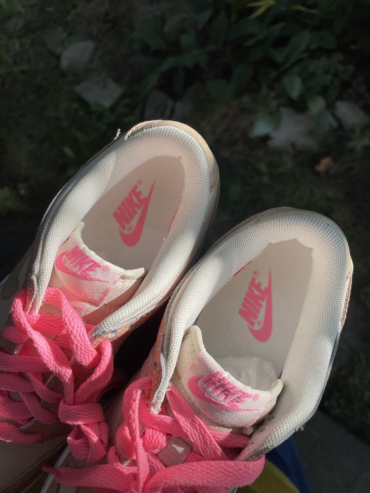 Торг ОРИГІНАЛ Nike Barbie Dunk 37,5