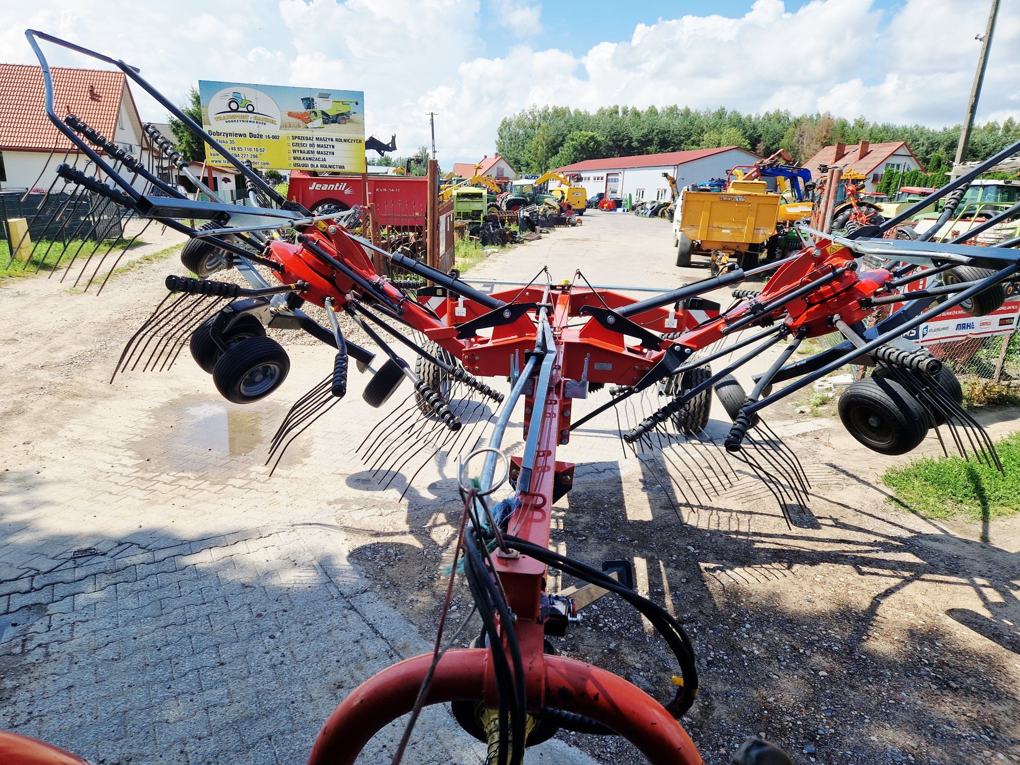 Vicon Andex 724 Deutz Zgrabiarka dwu karuzelowa Super Stan  krone Sip