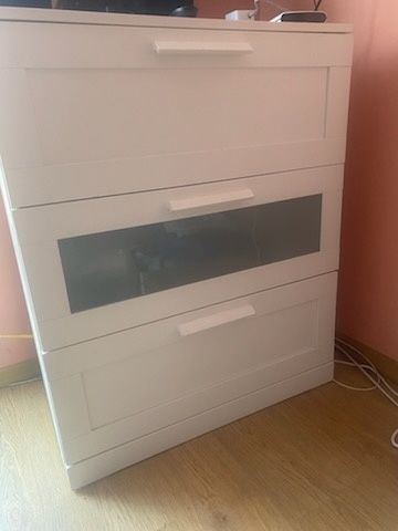 Sprzedam szafę i komodę Ikea