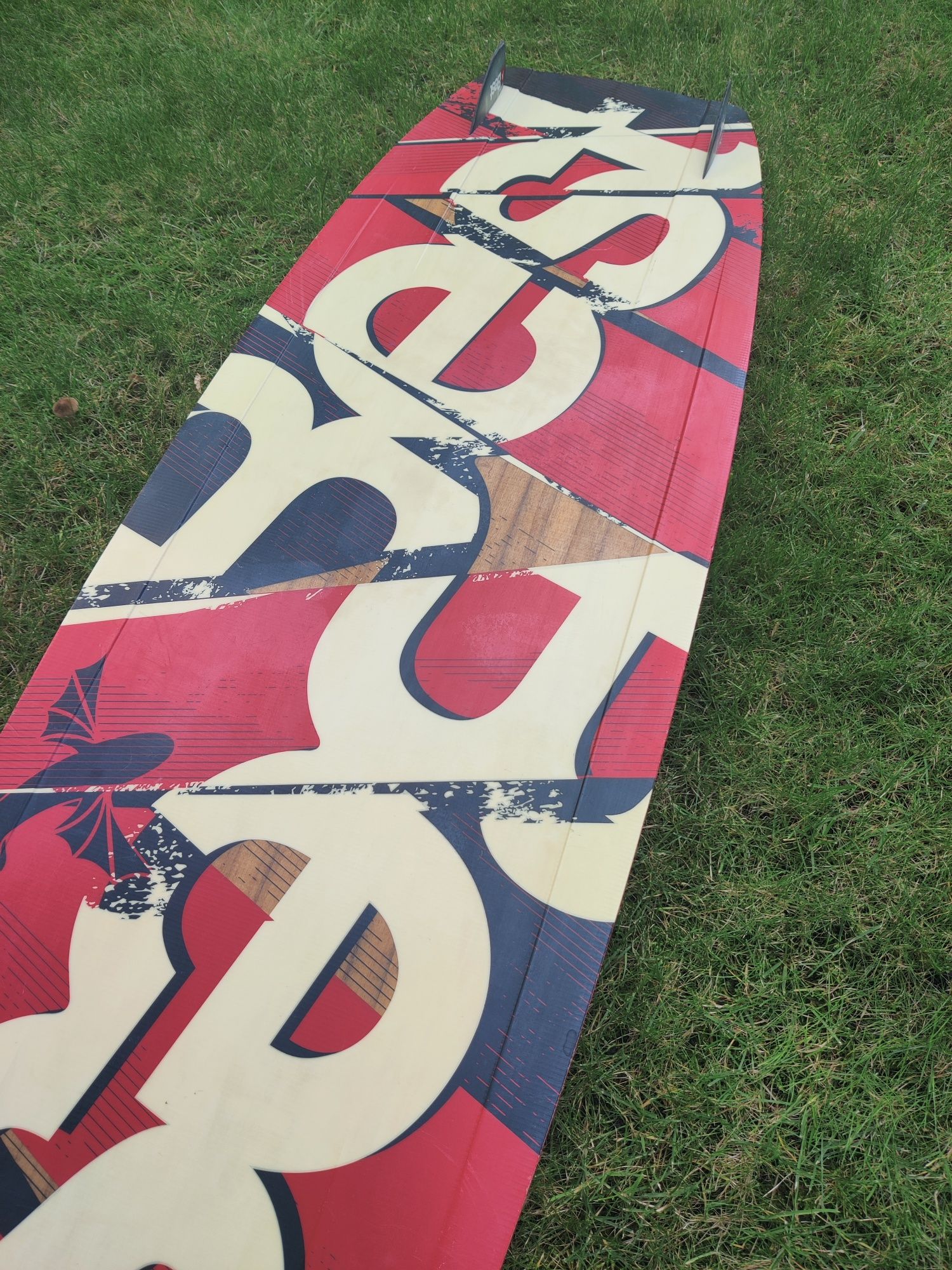 Deska kitesurfing Best Armada 135