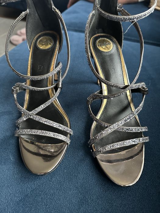 Sandały damskie Buffalo wysokie szpilki brokatowe wesele impreza 40