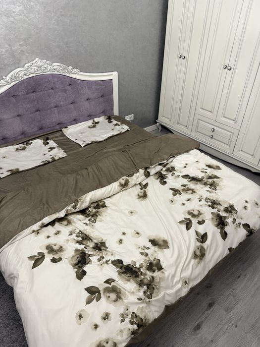 НОВЕ якіснй євро комплект постільної білизни білий сірий бежевий квіти