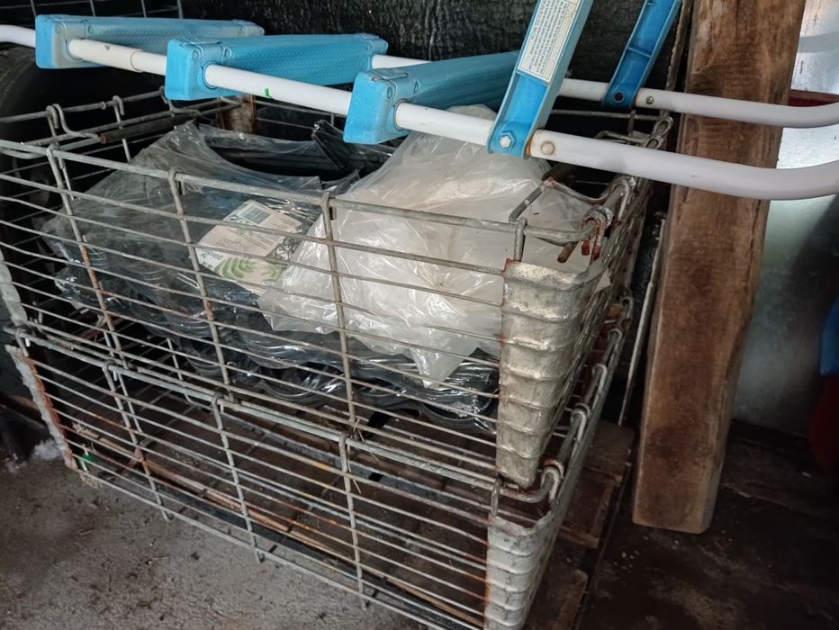 Kosz pojemnik metalowy solidny ciężki duży