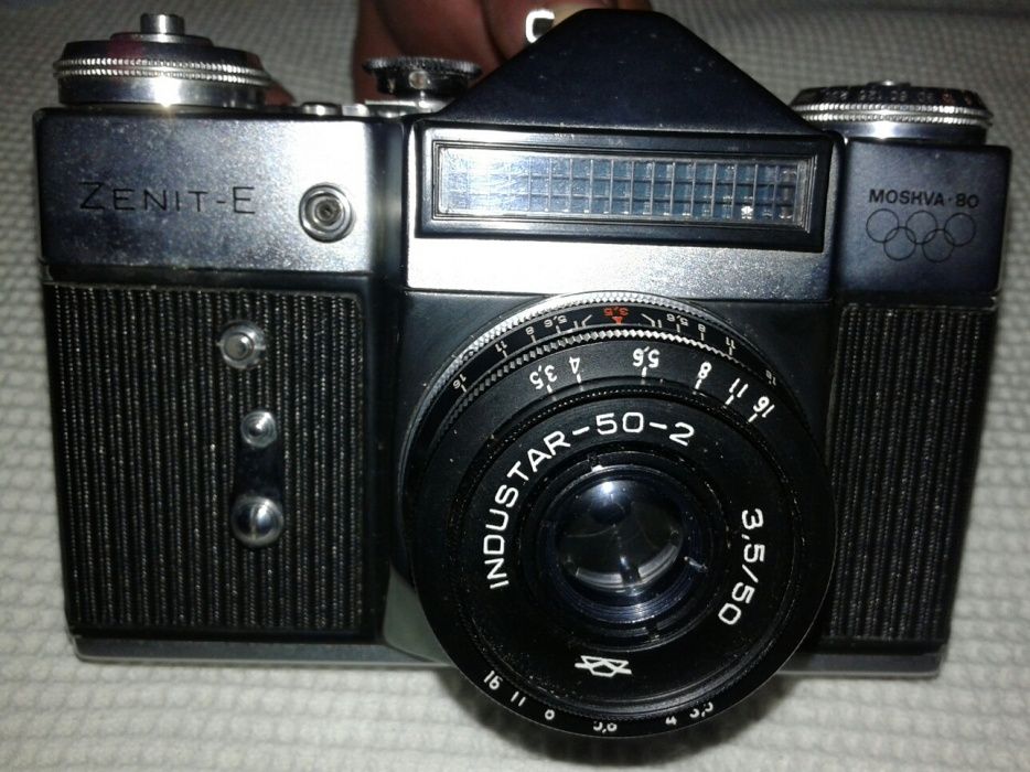Aparat zenit E z obiektywem industar 3,5/50