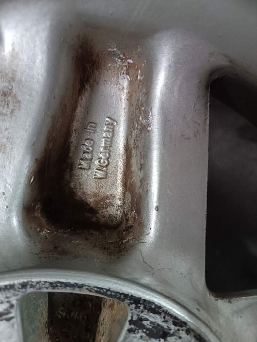 Jantes Ronal Penta AMG em 15"