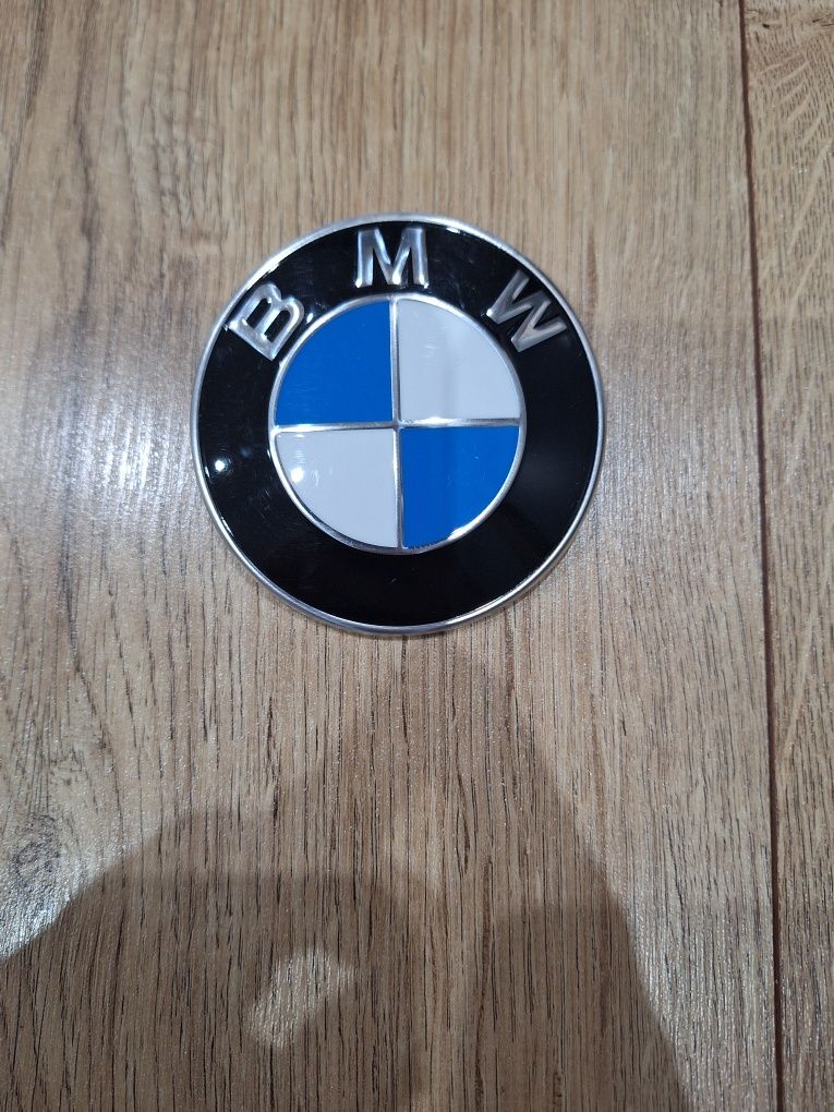 Emblemat znaczek bmw
