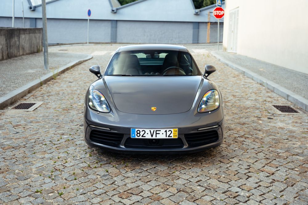 Porsche 718 Cayman PDK