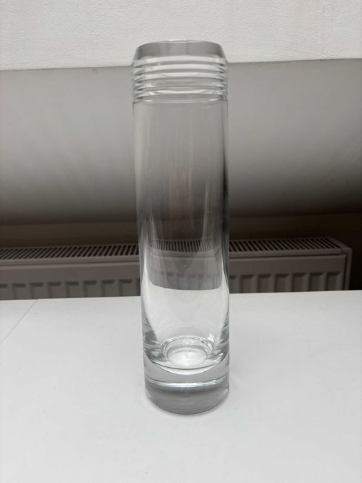 Piękny szklany nowoczesny wazon WSH - 28cm