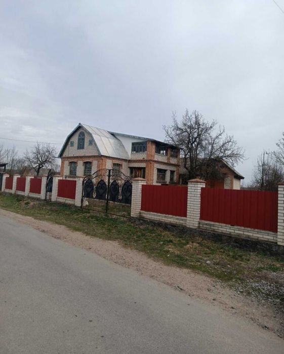 (8) Продам будинок в с. Юзвин (Некрасово) 2741