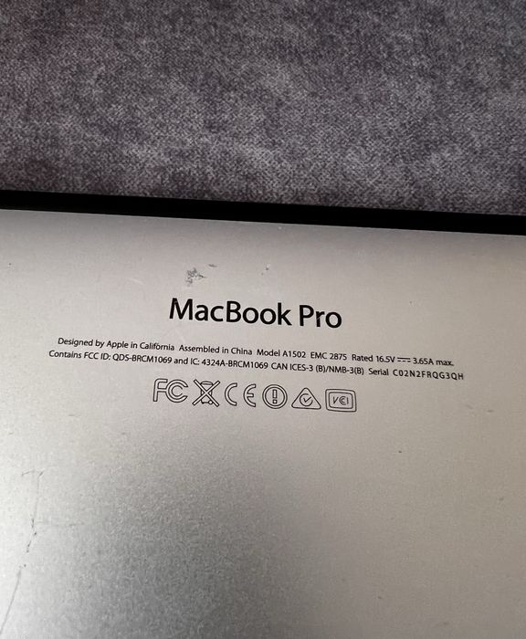 Apple Macbook Pro 13 Retina A1502 2,6 GHz 8GB Laptop Intel Core i5