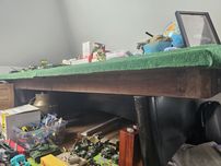 Stół bilardowy 9 FT do renowacji