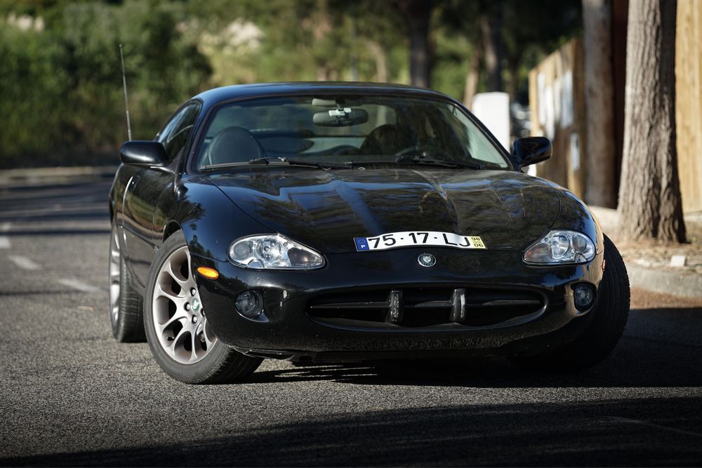 Jaguar XK8 Coupe