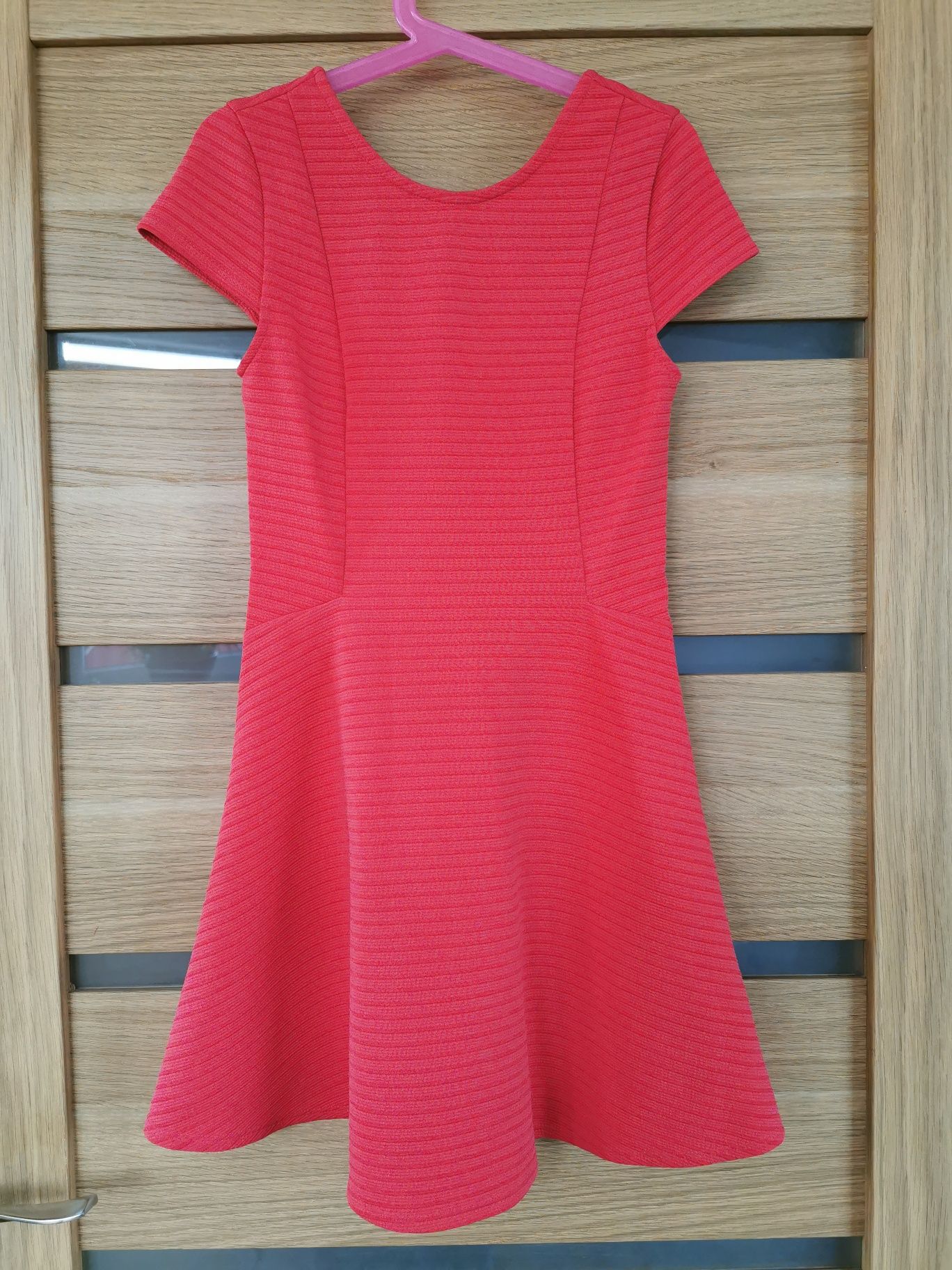 Czerwona sukienka M&S 134 cm 8-9 lat elegancka