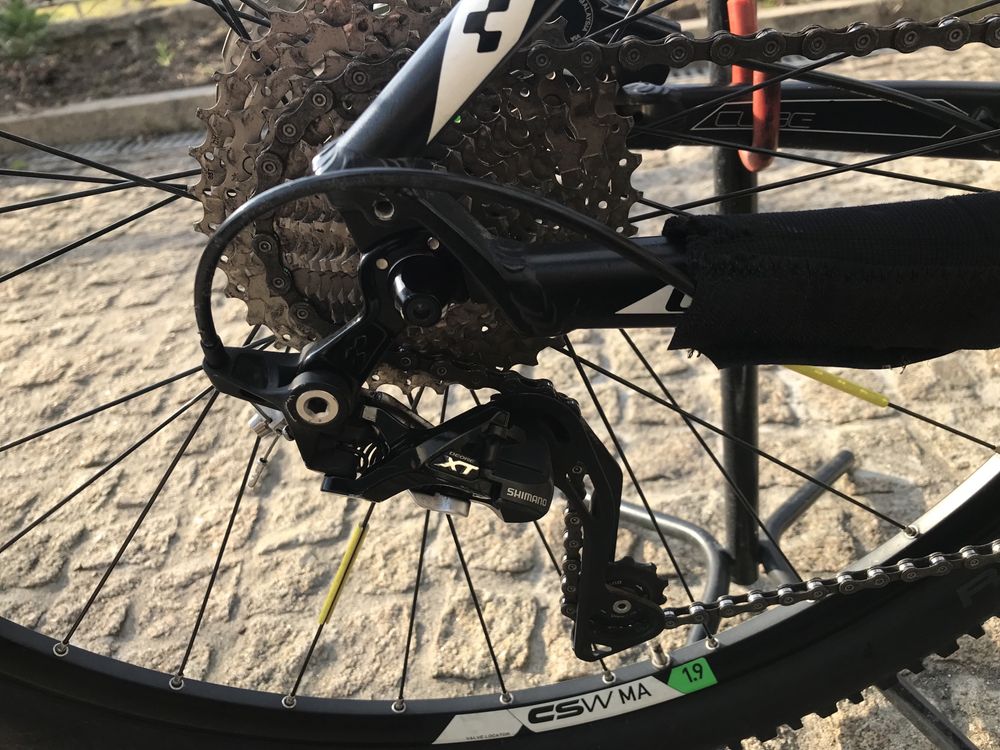 Biclicteta BTT Cube Roda 29