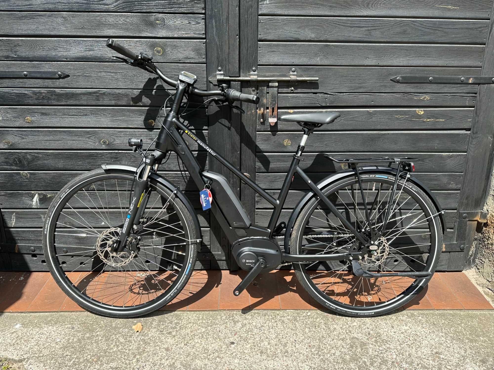 Rower trekkingowy elektryczny Bosch