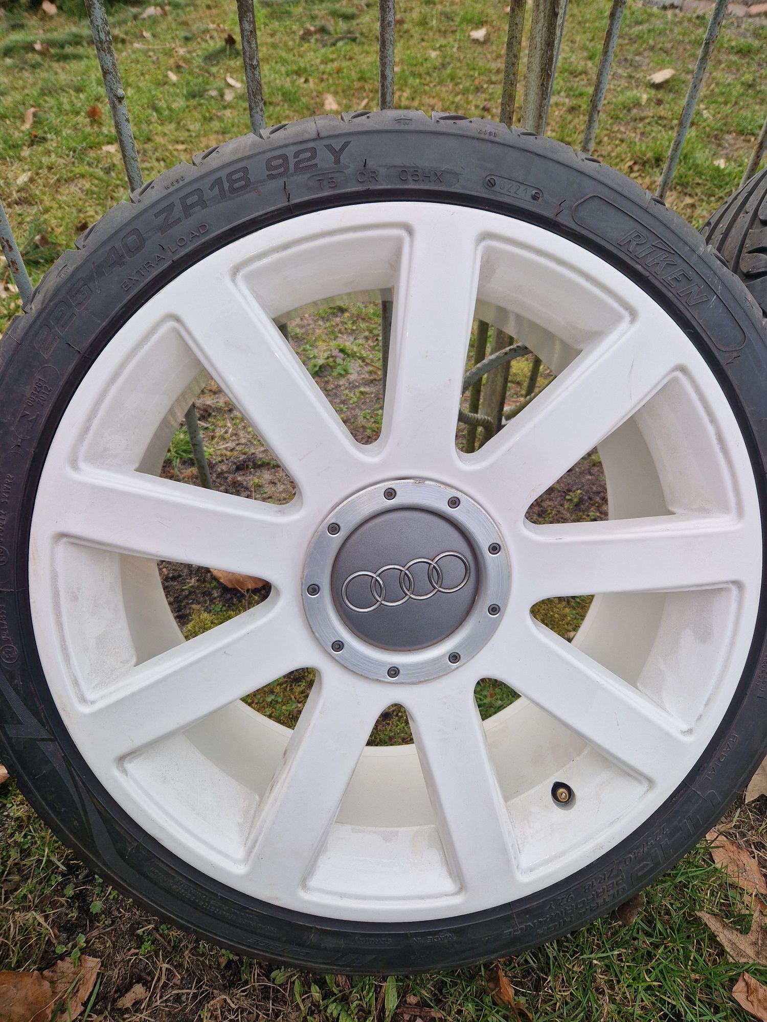 Alufelgi 18 Audi nowe opony 225/40R18