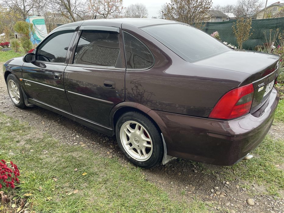 Продаєтся Opel Vectra b