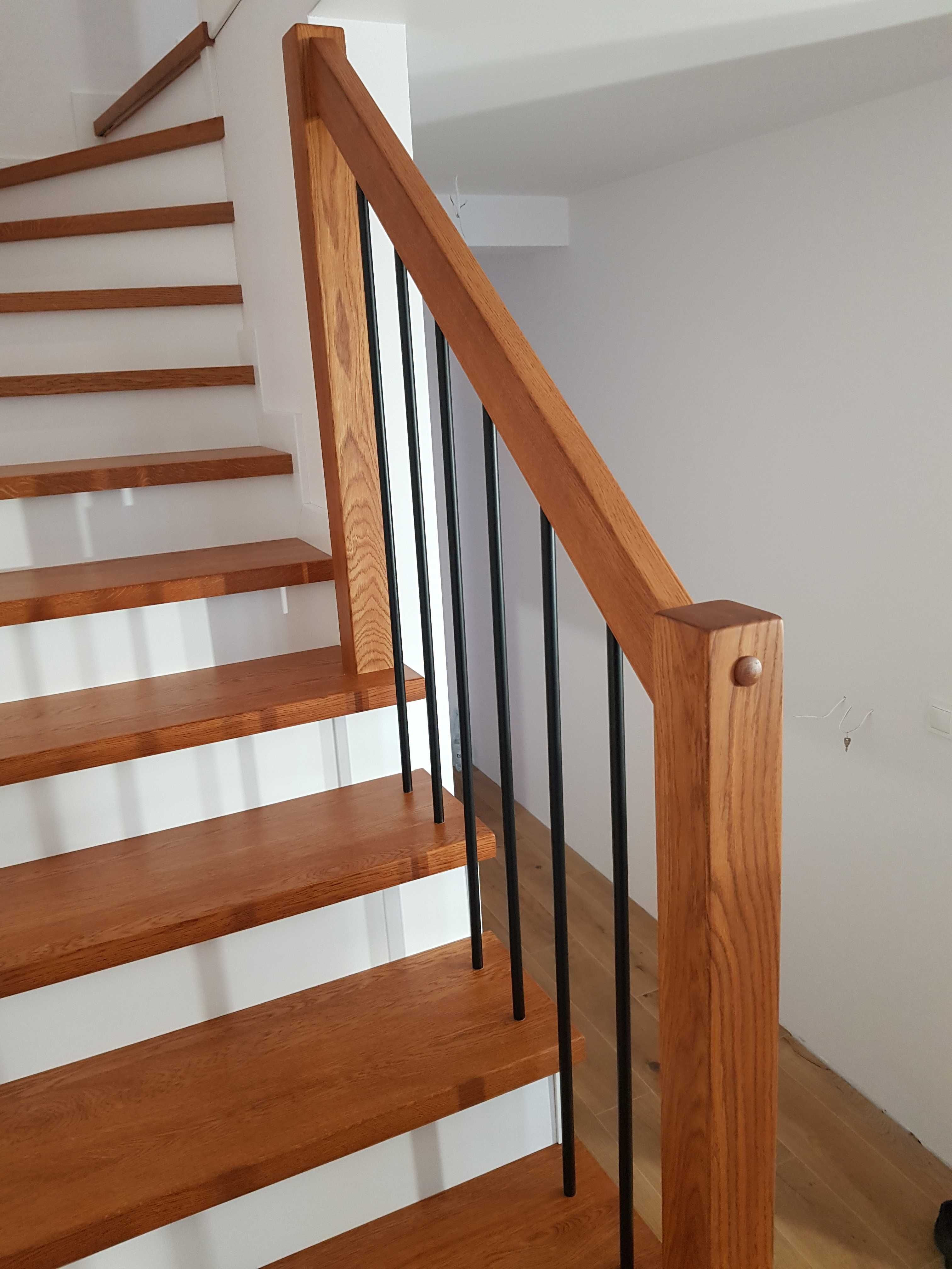 Schody drewniane , balustrady , trepy dębowe , usługi stolarskie