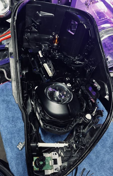 Konwersje USA/EU,Regeneracja Lamp,Retrofit,Modyfikacje,Diagnostyka